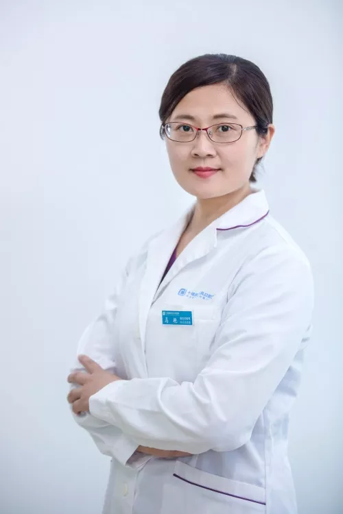 马艳   口腔正畸科主任